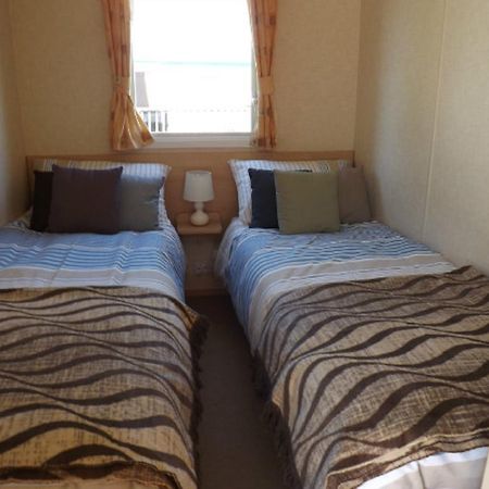 Holidays At Perran Sands Holiday Park Perranporth Extérieur photo