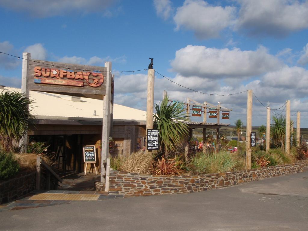 Holidays At Perran Sands Holiday Park Perranporth Extérieur photo