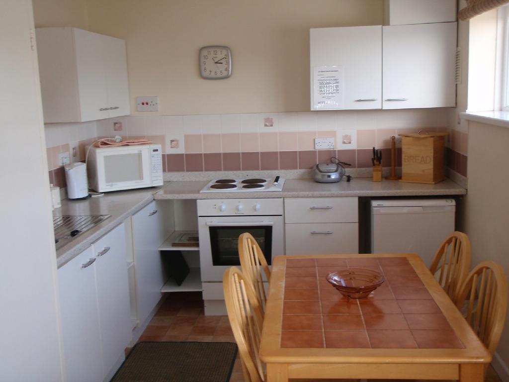 Holidays At Perran Sands Holiday Park Perranporth Extérieur photo