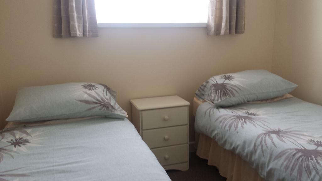 Holidays At Perran Sands Holiday Park Perranporth Extérieur photo