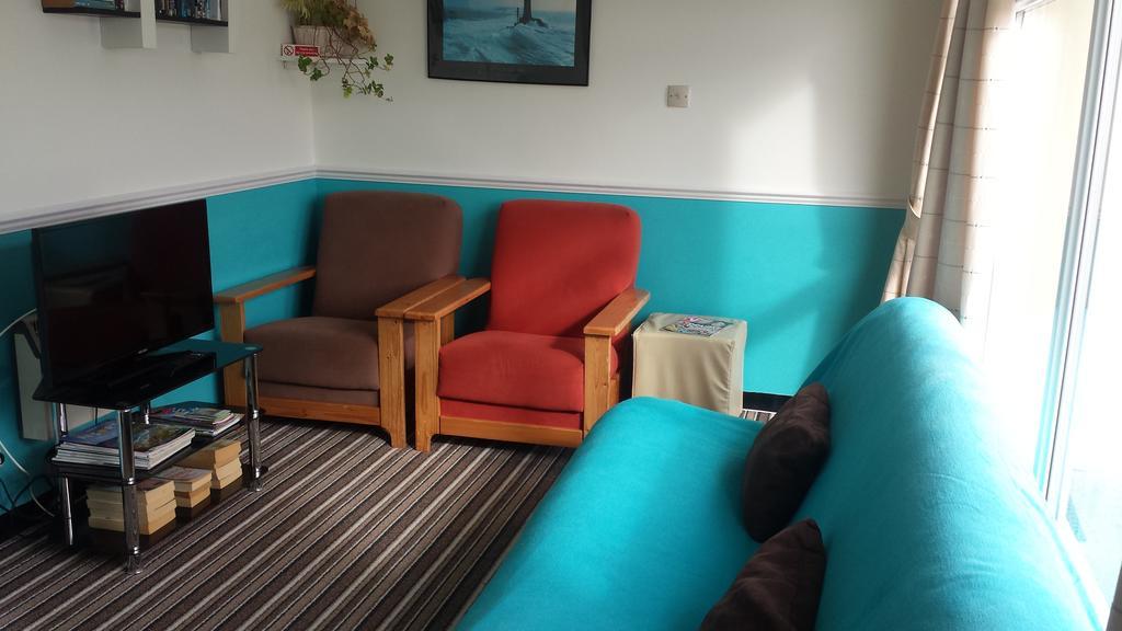 Holidays At Perran Sands Holiday Park Perranporth Extérieur photo