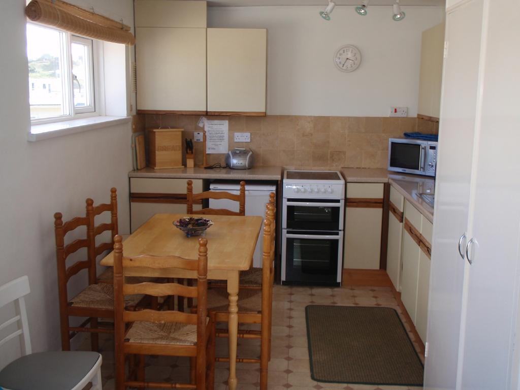Holidays At Perran Sands Holiday Park Perranporth Extérieur photo