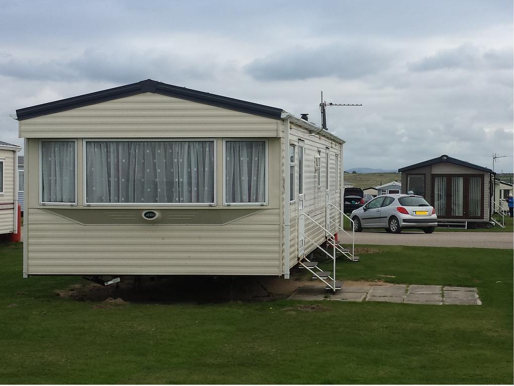 Holidays At Perran Sands Holiday Park Perranporth Extérieur photo